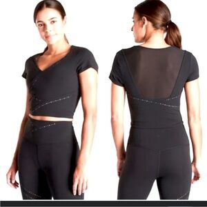 Athleta It's A Wrap Tee Crop Top Sz M